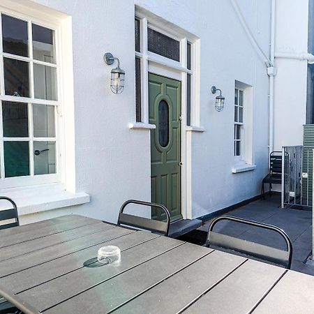 Marine Cottage - Parking - By Brighton Holiday Lets Ngoại thất bức ảnh
